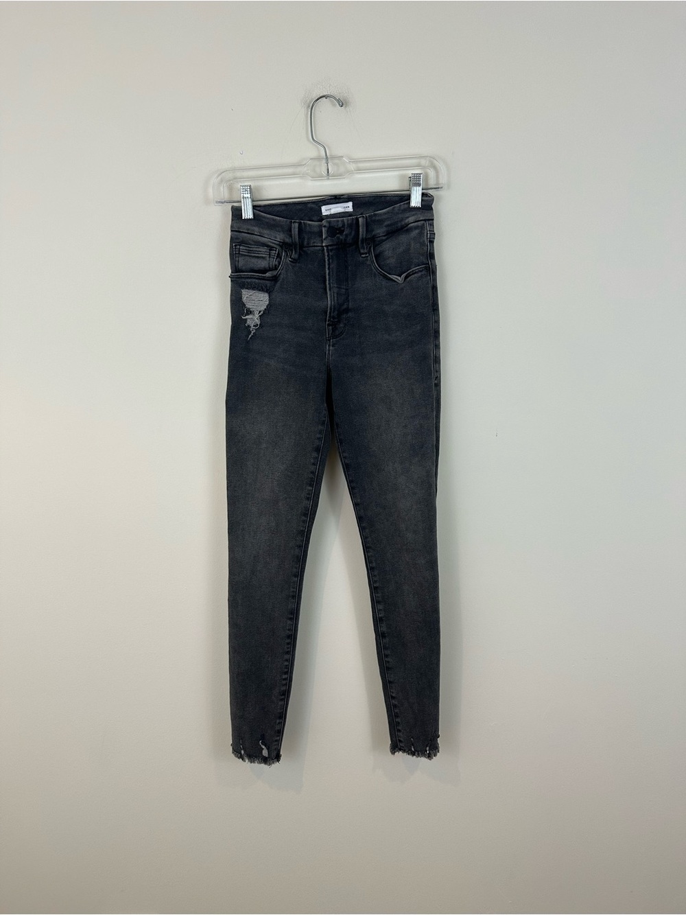 Good American High-Rise Black Skinny Jeans with Distressed Detail Dark Gray Sz 0